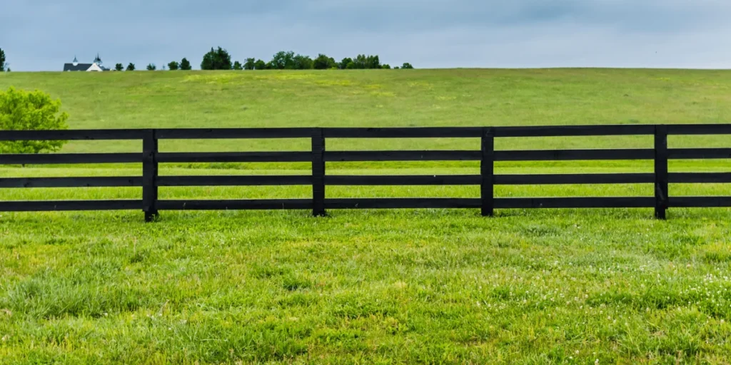 Ocala Fence Contractors in Dunnellon, FL